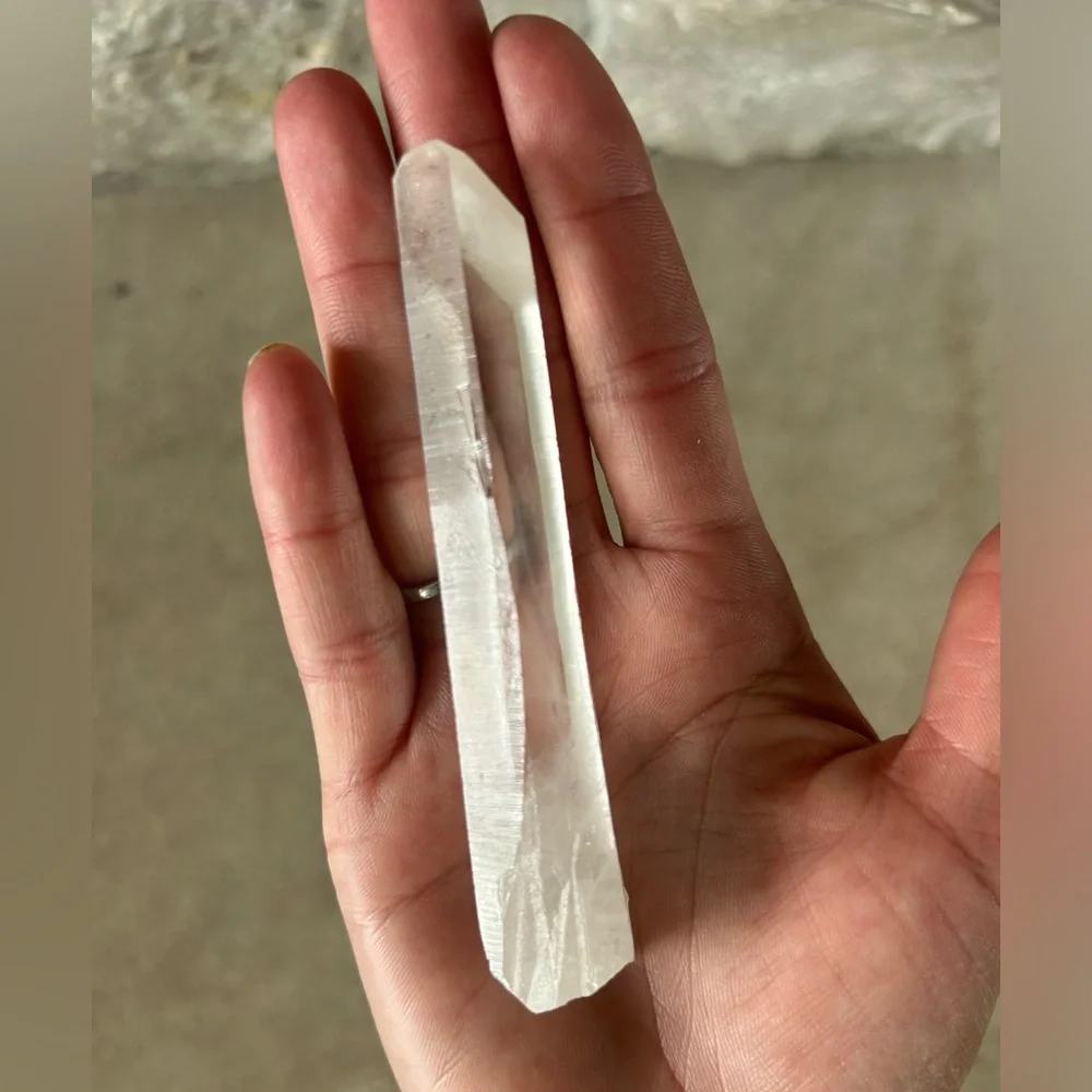 Lumerian Quartz - Picture 4 of 6